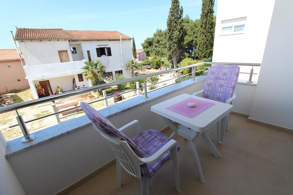 Studio Emanuel Rovinj Exterior foto