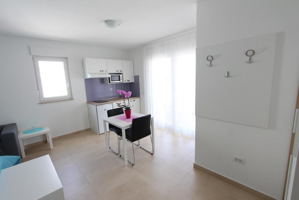 Studio Emanuel Rovinj Exterior foto