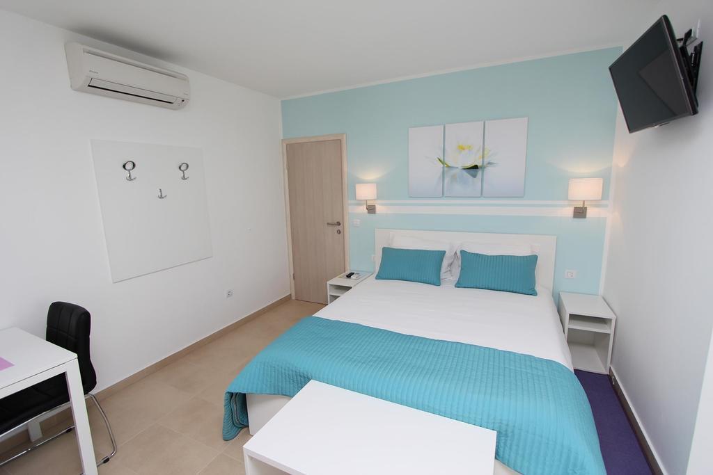 Studio Emanuel Rovinj Exterior foto